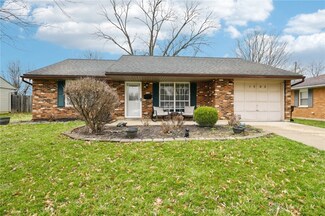 1583 Roxbury Dr, Xenia, OH 45385