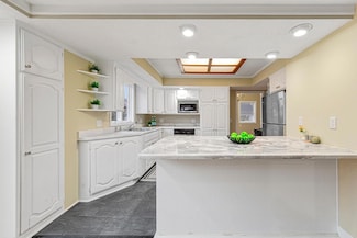 605 10th Ave NW, Austin, MN 55912