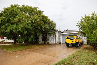 9444 Lipton Ln, Dallas, TX 75217