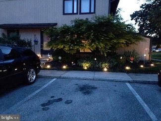 528 Glen Ct, Glen Burnie, MD 21061