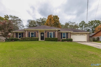 1126 Way Thru the Woods SW, Decatur, AL 35603