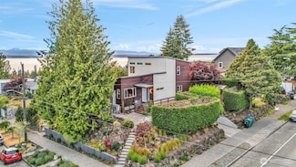 7717 California Ave SW, Seattle, WA 98136