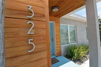 325 N Orlando Ave, Cocoa Beach, FL 32931