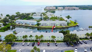 5023 Starfish Dr SE Unit E, Saint Petersburg, FL 33705