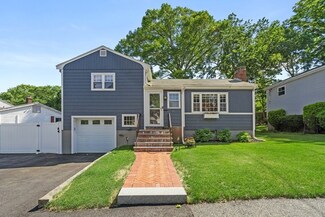 15 Lafayette St, Milton, MA 02186