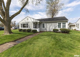 732 Argyle Ct, Clinton, IA 52732