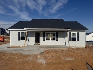 499 Mattingly Dr, Clarksville, TN 37042