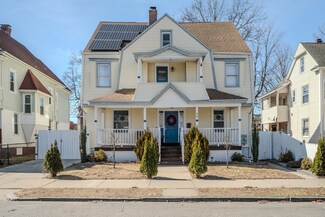 26 Mapledell St, Springfield, MA 01109