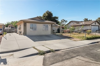 1105 Declaration Dr, Las Vegas, NV 89110