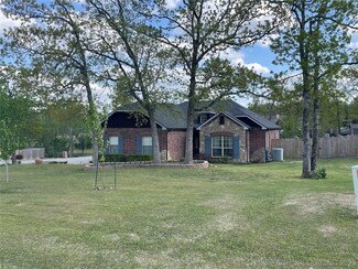 2216 White Oak Way, Sand Springs, OK 74063