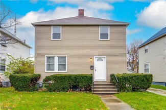 3219 Arbor Rd SW, Canton, OH 44710