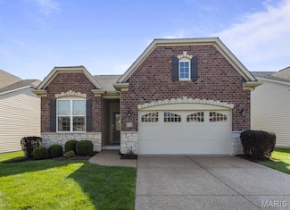 1529 Woodside Hills Dr, Saint Peters, MO 63376