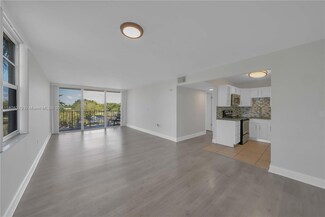 13120 SW 92nd Ave Unit B-401, Miami, FL 33176