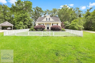 1416 Hillridge Dr SE, Darien, GA 31305