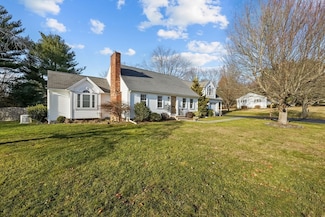22 Summer Dr, Seekonk, MA 02771