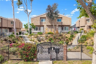 1569 W Jefferson Blvd, Los Angeles, CA 90018