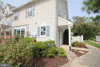 604 Oswego Ct Unit 604, Mount Laurel, NJ 08054