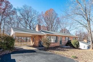 1121 Coolbrook Rd, Bedford, VA 24523