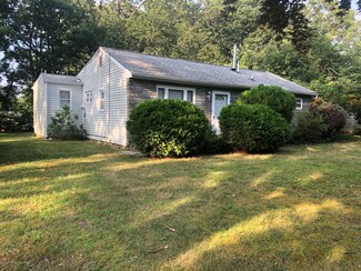 14 Brookside Dr, Howell, NJ 07731