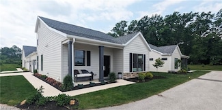 5007 Coventry Cir, Huron, OH 44839