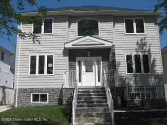 347 Loretto St, Staten Island, NY 10307