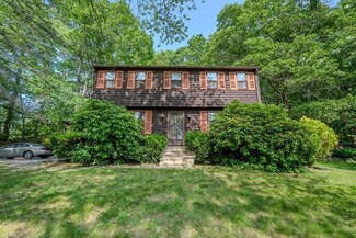 25 Rock Rd, Tyngsboro, MA 01879
