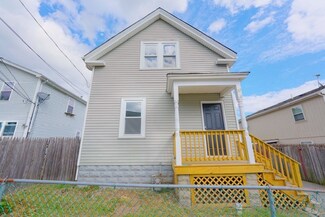 37 Rill St, Providence, RI 02908