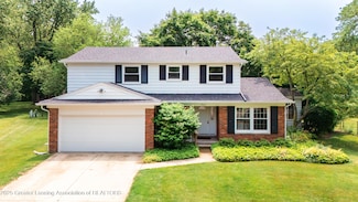 1965 Rutgers Cir, East Lansing, MI 48823