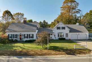 69 Deer Hill Rd, Chocorua, NH 03817