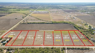 LOT 2 Fm 471, Natalia, TX 78059