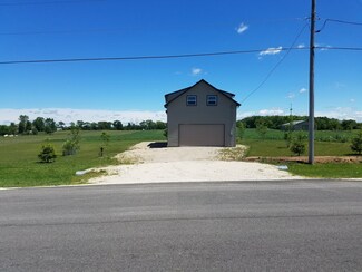 718 S Olbrich Rd, Harvard, IL 60033