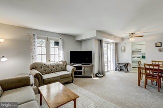 369 Homeland Southway Unit 2B, Baltimore, MD 21212