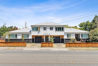 2005 East St, Redding, CA 96001