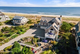 1525 Ocean Ave, Mantoloking, NJ 08738