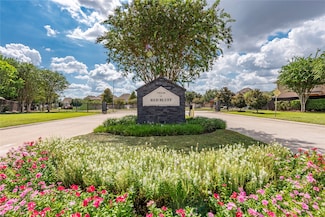 6317 Stoney Creek Dr, Pasadena, TX 77503