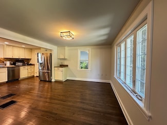 25 Warren Ave, Randolph, MA 02368