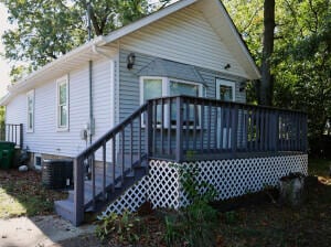 4717 Willow Dr, Lake Station, IN 46405