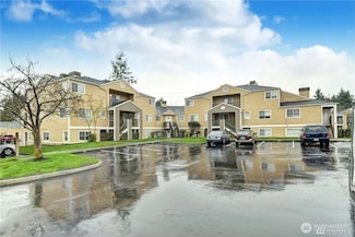 5300 Harbour Pointe Blvd Unit 304C, Mukilteo, WA 98275