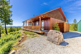 1452 Hershaw Rd, Newport, WA 99156
