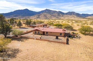 6654 S Calle de La Cereza, Hereford, AZ 85615