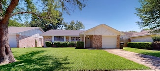 13439 Greenbriar Dr, Sugar Land, TX 77498