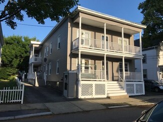 10 Glover St, Salem, MA 01970
