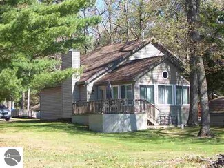 7186 Nicole Dr, South Branch, MI 48761