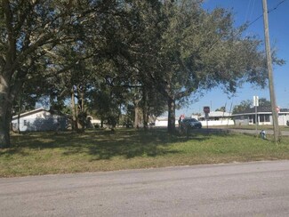 5601 6th St, Zephyrhills, FL 33542