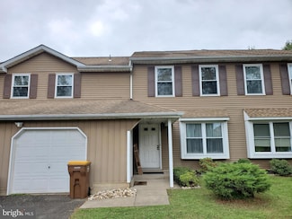 1769 N Dove Rd Unit B - 2ND FLOOR, Yardley, PA 19067