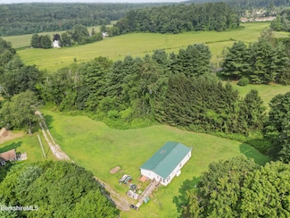 2170 Canaan Southfield Rd, Southfield, MA 01259