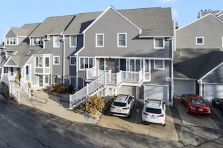 700 Shore Dr Unit 6-604, Fall River, MA 02721
