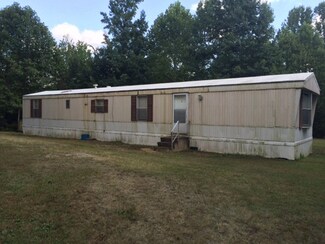 8944 Taylorville Rd, Tennyson, IN 47637