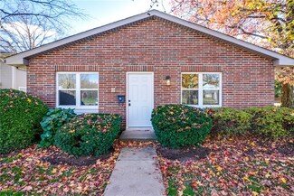 2401 Island Dr Unit 20A, Uniontown, OH 44685