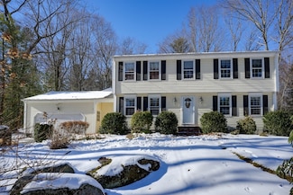 36 Brentwood Rd, Chelmsford, MA 01824